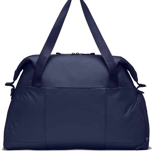 Nike Legendary Club/Travel Bag 5🌟 - Picture 5 of 8